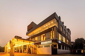Treebo KGF Villa with Swimming Pool