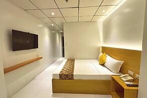 LuxeLite Suites Pasay