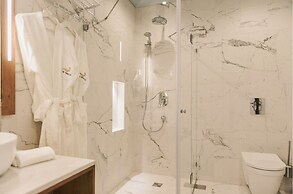 Dar Al Mauge Boutique Hotel
