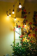 CozyPosy Premier Apartment