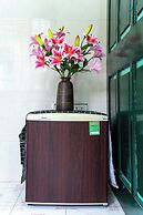 CozyPosy Premier Apartment