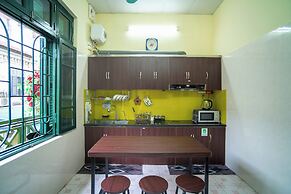 CozyPosy Premier Apartment