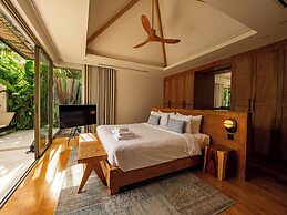 Exclusive villa in Botanica The Nature
