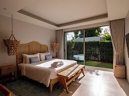 Exclusive villa in Botanica The Nature