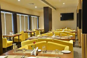 Club Central Hotel