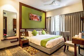 Club Central Hotel