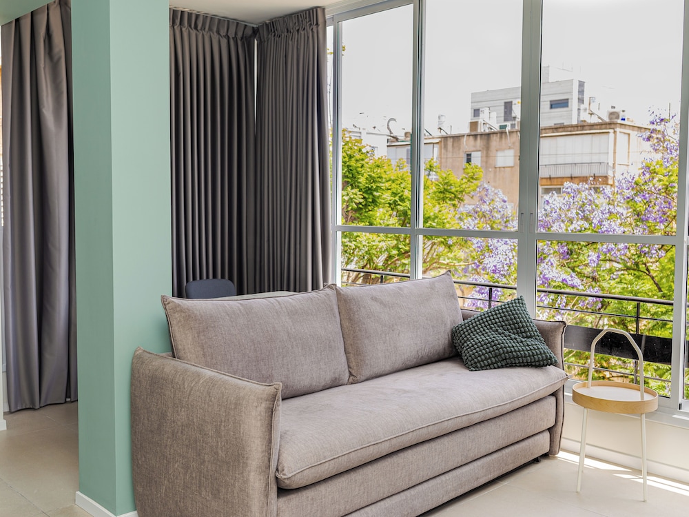 Design Apartment in Smilansky