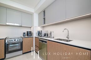 LUX  The Creek Palace Residence Suite 2