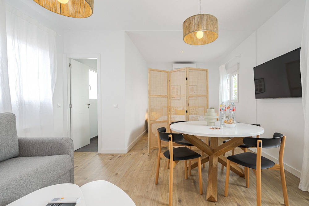 Vallecano Apartments by Olala Homes