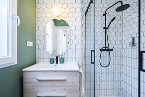 Vallecano Apartments by Olala Homes