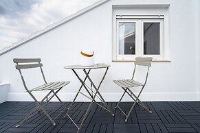 Vallecano Apartments by Olala Homes