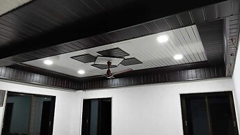 Hotel Jijau Darbar