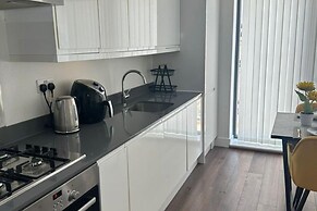 Exclusive 2 Bedroom Apartment