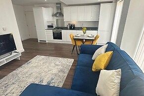 Exclusive 2 Bedroom Apartment