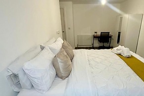 Exclusive 2 Bedroom Apartment