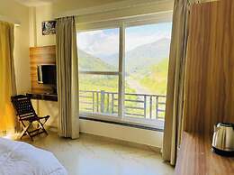 Riyansh hotel and restaurant