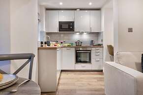 Courtyard Apartments