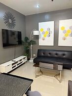 Penthouse 2 bedroom unit with balcony