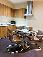 Penthouse 2 bedroom unit with balcony
