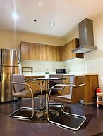 Penthouse 2 bedroom unit with balcony