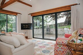 New Peaceful Countryside Annex