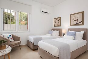 Thalè Residence Varkiza