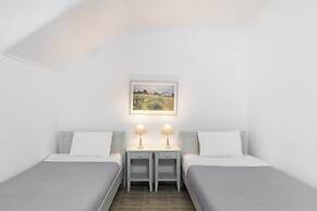 Acres Sunset Residence