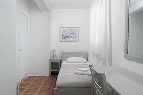 Acres Sunset Residence