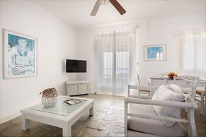 Acres Sunset Residence