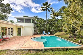 Bright St Thomas Getaway W/pool, 3Mi to Magens Bay