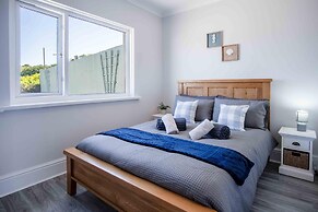 Larkfield - 3 Bedroom Holiday Home - Penally