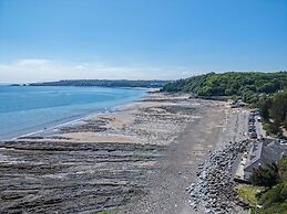 Waterfront 1 - 1 Bedroom Apartment - Wisemans Bridge