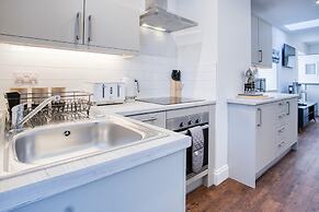 The Studio - 1 Bedroom Cottage - Princes Gate