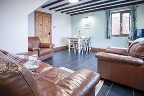 The Brambles - 2 Bedroom Cottage - Llanteg