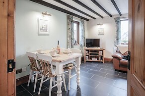 The Brambles - 2 Bedroom Cottage - Llanteg