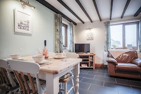 The Brambles - 2 Bedroom Cottage - Llanteg