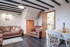 The Brambles - 2 Bedroom Cottage - Llanteg