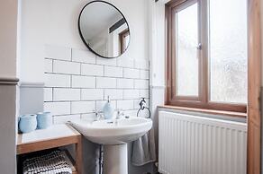 The Brambles - 2 Bedroom Cottage - Llanteg