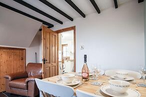 The Brambles - 2 Bedroom Cottage - Llanteg