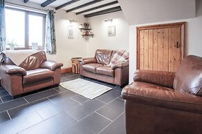The Brambles - 2 Bedroom Cottage - Llanteg