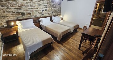 Bizant House Boutique Hotel