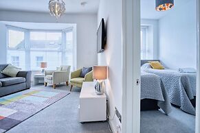 Bay View - 2 Bedroom Apartment - Tenby
