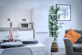 Bay View - 2 Bedroom Apartment - Tenby