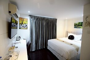 Sasha House-Hotel-Senanikom