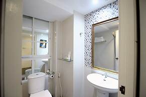 Sasha House-Hotel-Senanikom