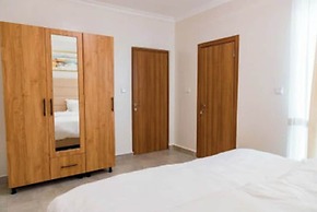 Tranquil Point Residence