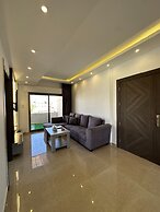 JRE Rooftop Pool With Terraces F-R