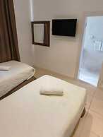 New Metropole Hotel