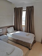New Metropole Hotel