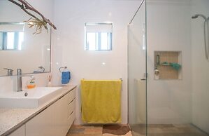 Azure on Bondi Place